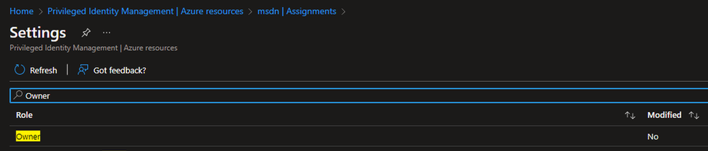 Assigning Key Vault Administrator role to the group